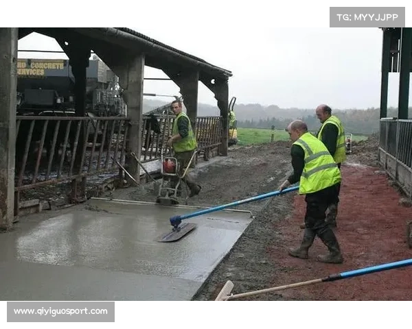 德米安玛雅公开指导阿尔梅达提出提升地面压制效率建议 德米安玛雅公开指导阿尔梅达提出提升地面压制效率建议